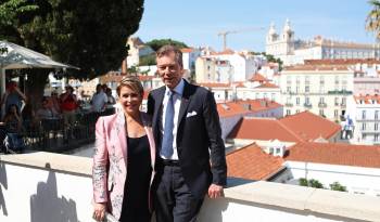 El gran duque Enrique de Luxemburgo y su mujer, María Teresa, en una foto de archivo en Lisboa.