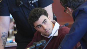 La defensa de Mangione aseguró al juez encargado Gregory Carro que les preocupa que su cliente no tenga ‘un juicio justo’.