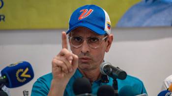 Fotografía de archivo del candidato a diputado del Parlamento de Venezuela Henrique Capriles.EFE/ Henry Chirinos