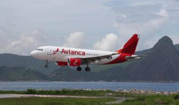 Foto de archivo de un avión de la aerolínea Avianca.