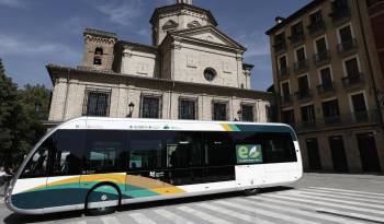 Un autobús 100% eléctrico.