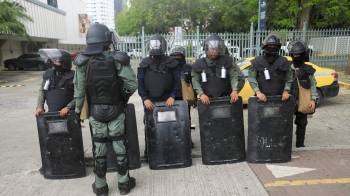 Pese a los enfrentamientos, sectores sindicales mantienen su presencia en las calles.