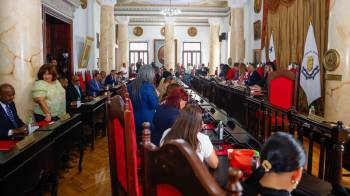 Mizrachi declaró que él había pedido un presupuesto 100 millones de dólares menos que el de 2024.