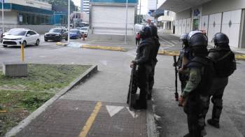 Grupos de docentes, trabajadores y estudiantes han intensificado su rechazo a las reformas a la Caja Seguro Social.