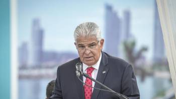 Clacso también comentó que el actual gobierno busca está aplicando una política de ‘despojo’ y empobrecimiento de la población.