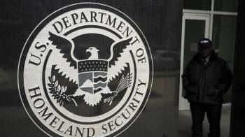 Los inmigrantes que expresen su decisión de autodeportarse voluntariamente ya no estarán en lo alto de la lista del ICE.