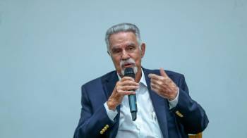 El autor retrata uno de los acontecimientos que definió la liberación del pueblo guna en manos de un gobierno que deseaba “civilizarlos”.