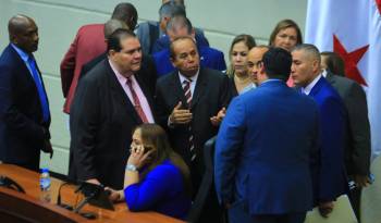 Los diputados estuvieron desde el pasado jueves en sesión permanente para conformar las 15 comisiones legislativa.