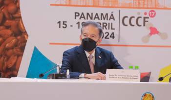 Cortizo agradeció a Sander Cohen, embajador del Reino de los Países Bajos en Panamá, por distinguir al país como sede de este evento.