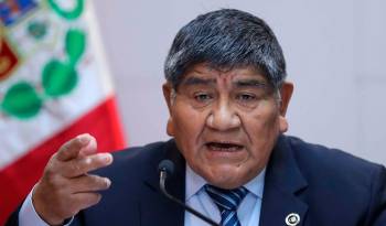 Fotografía de archivo del ministro de Energía y Minas de Perú, Rómulo Mucho. EFE/ Paolo Aguilar