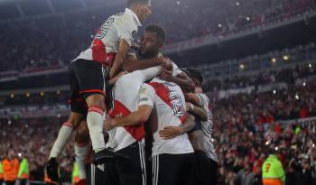 Imagen de archivo de jugadores de River Plate. EFE/Juan I. Roncoroni