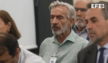 El actor Imanol Arias, en el banquillo de los acusados del juicio Nummaria por presunto fraude a Hacienda en la sede de la Audiencia Nacional en San Fernando de Henares (Madrid) este martes.