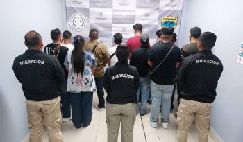 Panamá devuelve a 12 ciudadanos indios que viajaban con visas falsas a Nicaragua
