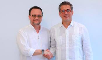 El ministro de Comercio e Industrias de Panamá, Julio Moltó (Izq.) junto al ministro de Comercio Exterior de Costa Rica, Manuel Tovar.