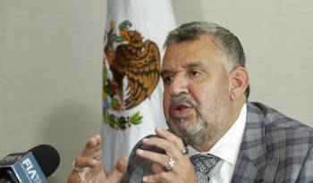El presidente de la Asociación Mexicana de Empresas de Seguridad Privada (Amesp) Gabriel Bernal Gómez, participa este jueves durante la inauguración del 17 Congreso Panamericano de Seguridad Privada en la Ciudad de México (México).