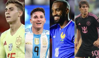 De izquierda a derecha: Fermín López, Julián Álvarez, Alexandre Lacazette y Benjamín Cremaschi.