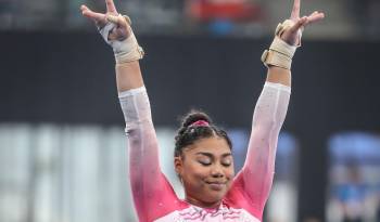 La gimnasta panameña, Hillary Heron.