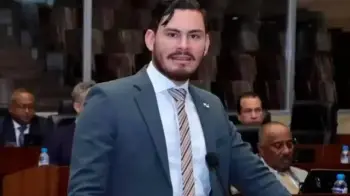 Esta es la segunda ocasión consecutiva que Vásquez cuestiona a Mulino.