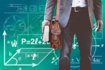 Autoridades universitarias elegidas, capacidad de respuesta y pruebas de acreditación médica