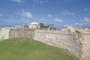 Los fuertes de la costa caribeña de Portobelo y San Lorenzo fueron inscritos en 1980 en la Lista del Patrimonio Mundial.