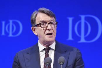 En los últimos días, legisladores estadounidenses divulgaron varios documentos, entre ellos una carta en la que Mandelson, quien fue ministro para Irlanda del Norte en el Gobierno de Tony Blair.