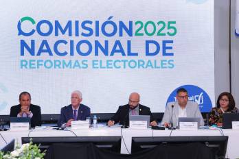 CNRE aprueba nuevas prohibiciones en financiamiento político
