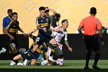 Instantes del partido entre Boca Juniors y el Benfica en el Mundial de Clubes 2025.