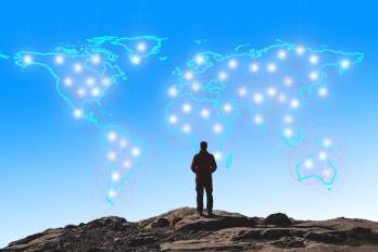 La geometría de la escalada: operaciones multidominio y el colapso del paradigma de la disuasión