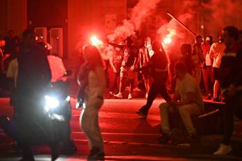 En París, la mayor parte de los incidentes se registraron en la emblemática avenida de los Campos Elíseos.