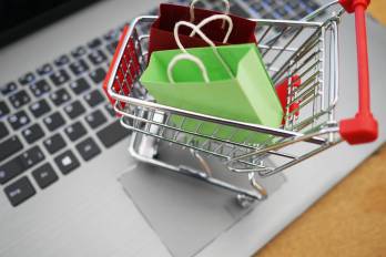 Ciberdelito advierte sobre ofertas demasiado buenas durante el Panamá Black Weekend.