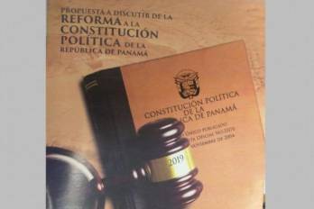 Reformas a la Constitución en deuda