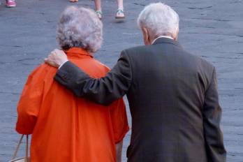 Los jubilados, pensionados y tercera edad pueden solicitar descuentos de servicios en Panamá.