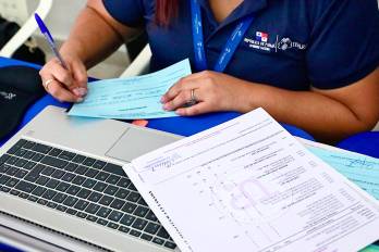 El Ifarhu aclara que declaración jurada no elimina becas, es solo un requisito