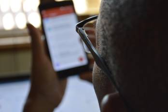 Tigo Panamá enfrenta críticas en redes sociales por subir tarifas sin previo aviso.