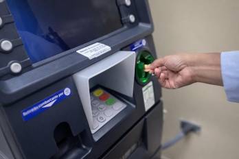 Los jubilados recibirán pago y bono permanente este viernes 17 de abril.