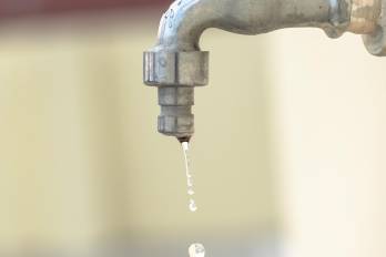 Suspenderán temporalmente el suministro de agua potable en comunidades de Ciudad del Futuro