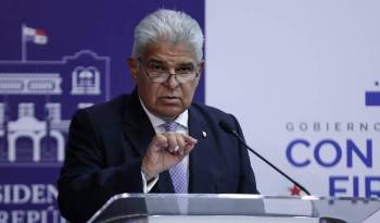Según el presidente, la oenegé debe coordinar con autoridades sanitarias para reestablecer servicios en la frontera.