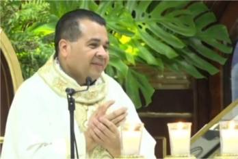 Eucaristías en Chitré siguen bajo la guía del padre José Héctor González.