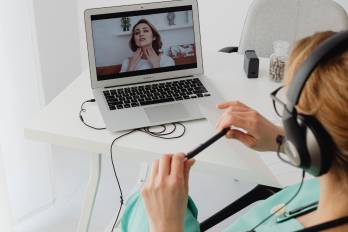 Ministro Fernando Boyd Galindo explica el plan de telemedicina en Panamá