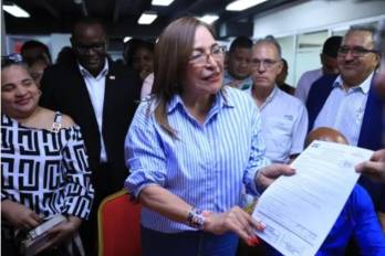 Balbina Herrera, aspirante a la Secretaría General, ´reconoce que el partido enfrenta el reto de reconstruirse.