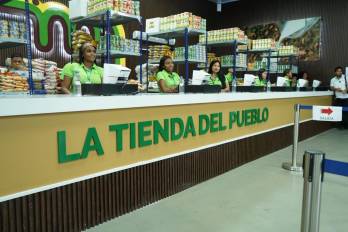 La nueva Tienda del Pueblo del IMA ubicada en Frigorífico Panamá, en San Antonio.