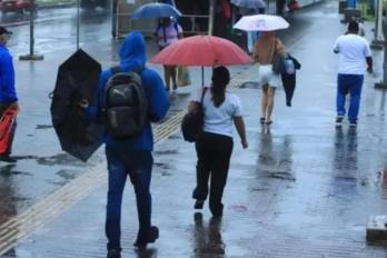 El MHPA alerta por tormentas eléctricas y posibles ráfagas de viento este domingo.