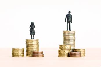 Aunque las mujeres representan el 41,2 % de los trabajadores globales, sólo el 28,8 % de los cargos directivos son ocupados por ellas.