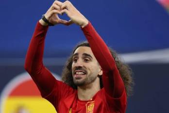 Marc Cucurella cumple su promesa y se tatúa a Luis de la Fuente tras el Mundial 2026
