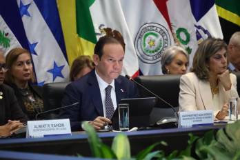 Panamá y el mundo con temas de política, salud, infraestructura y deportes