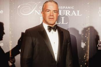 Guatemala toma medidas y destituye a cónsul honorario Raúl Rocha Cantú.