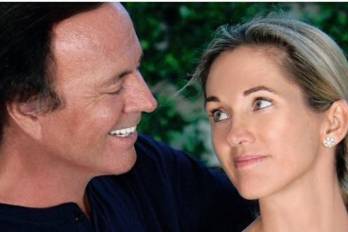 El gesto de su esposa que respalda a Julio Iglesias en plena polémica