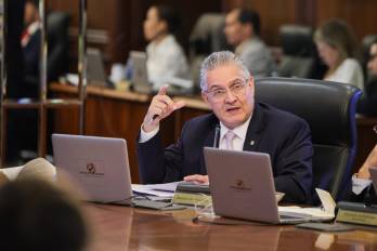 Ante viaje del presidente Mulino y el canciller, el ministro Orillac asumirá la política exterior.