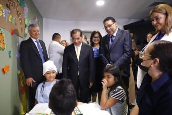 Niños y adolescentes hospitalizados tendrán acceso a educación durante su recuperación,