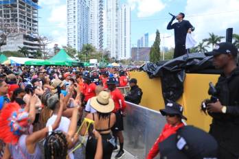 Especialista llama a priorizar hidratación y buena higiene en la comida